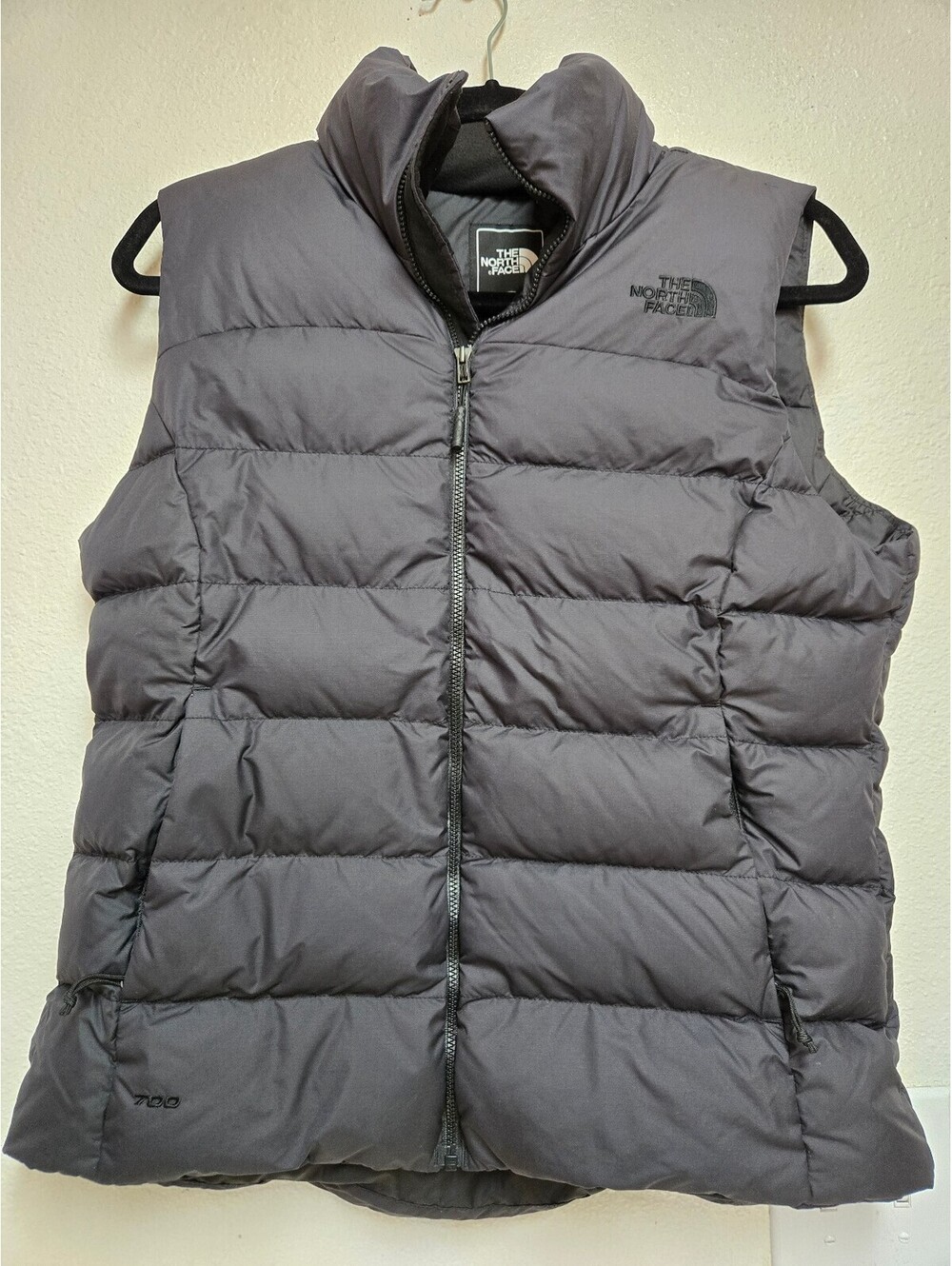 The North Face 700 Black Puffer Vest Full Zip Insulated Women’s Medium